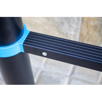 Escalera telescópica Black and Blue 3,8 metros con 13 peldaños