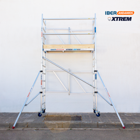 Andaime dobrável ASC 75x190 4,70 m AT com estabilizadores + rodapé de madeira | LINHA XTREM